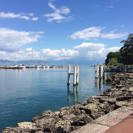 Bed and Breakfast Les Balcons Du Leman Thollon-les-Memises Exterior foto