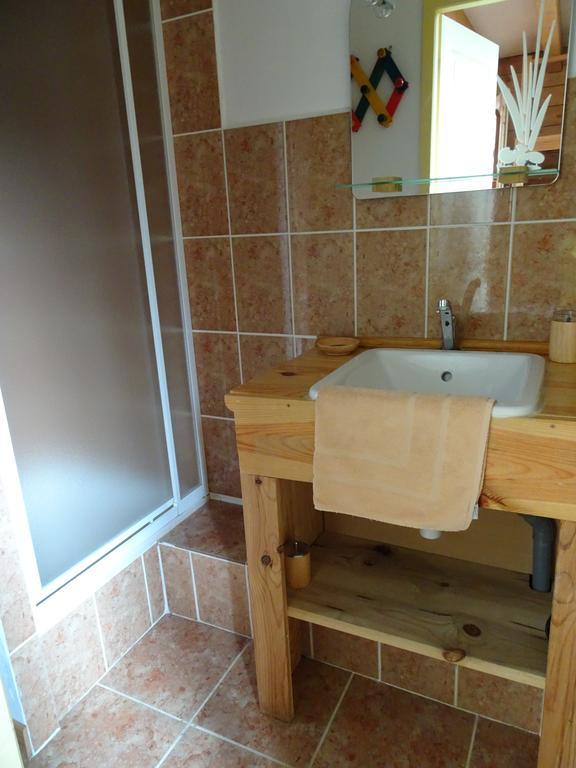 Bed and Breakfast Les Balcons Du Leman Thollon-les-Memises Exterior foto